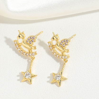 Cross-border hot-selling ins design high-quality high-end love earrings are small and delicate and versatile hip-hop style earrings for women