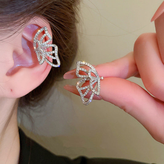 Butterfly ear clips, pierced ears, female metal, cold wind earrings, new niche design, high-end exquisite ear bone clips