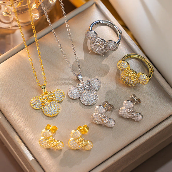 Minimalist Round Geometric Titanium Steel Electroplating Necklaces
