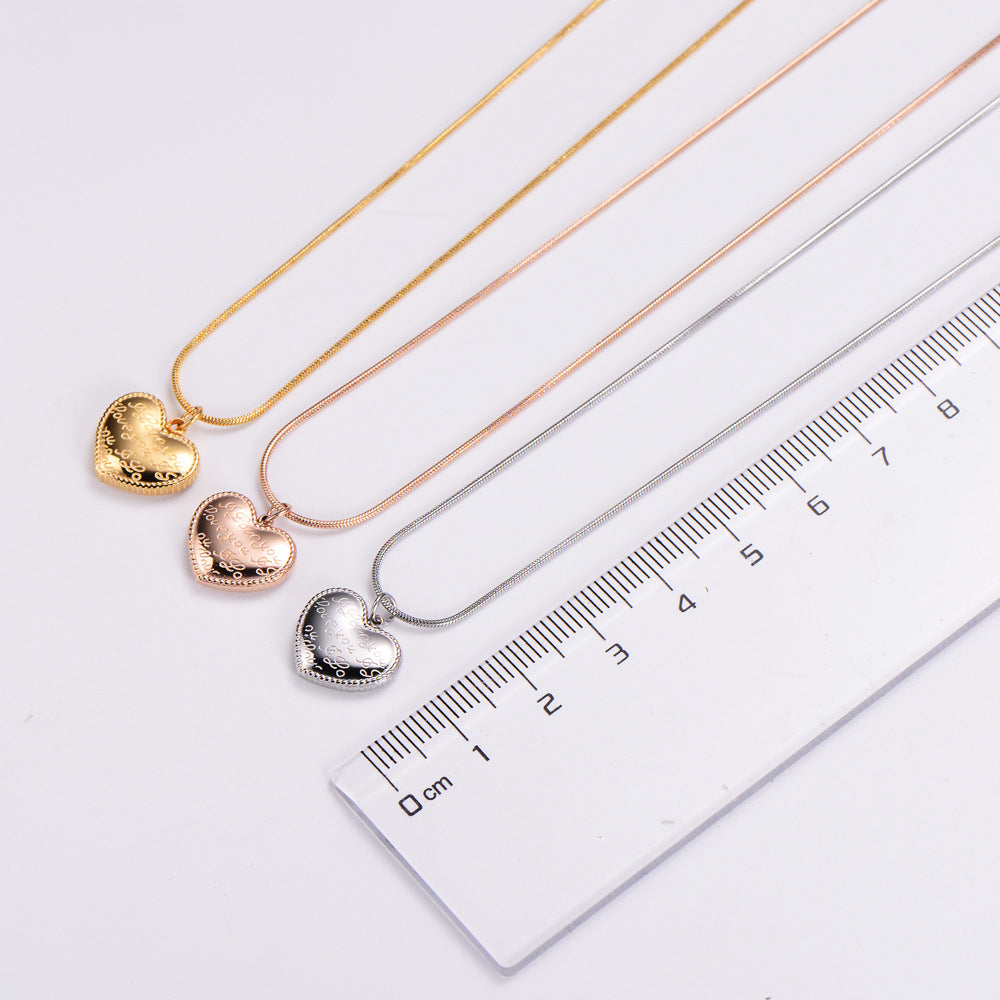 Women's Simple Style Heart Shape Stainless Steel No Inlaid Pendant Necklace Carving Stainless Steel Necklaces