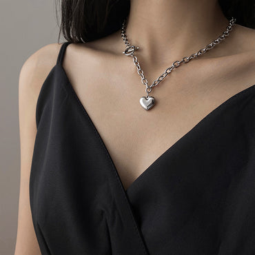Retro Heart Shape Titanium Steel Plating Gold Plated Pendant Necklace