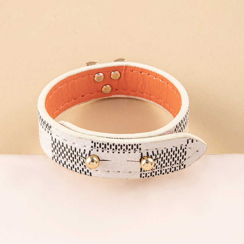 Simple Style V Shape Letter Lattice Pu Leather Wholesale Wristband