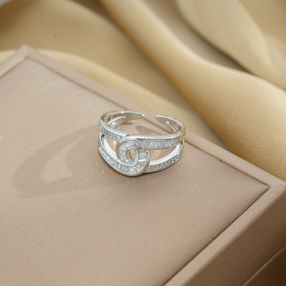 Moderate Luxury Round Geometric Titanium Steel 18K Gold Plated Rings