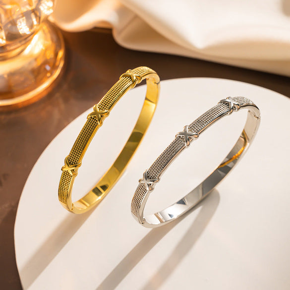 IG Style Ellipse Titanium Steel 18K Gold Plated Bangles