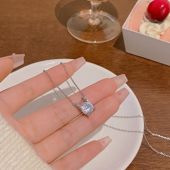 Korean version ins wind titanium steel necklace for girls' high-end sense versatile niche pearl collarbone chain pendant with jewelry wholesale