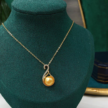 Lady Irregular Copper Inlay Freshwater Pearl Zircon Pendant Necklace