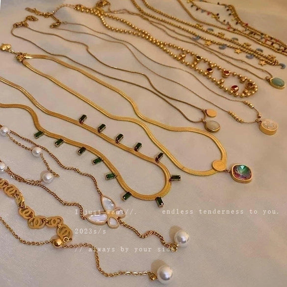 Simple Style Geometric Alloy Titanium Steel Plating Inlay Artificial Pearls Turquoise Rhinestones Necklace