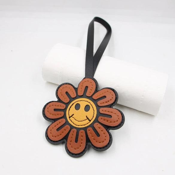 Accessories Pendant Jewelry Cotton Leather Artificial Leather With Smiley Face Sunflower Little Bear Pig Small Animal Electroplating