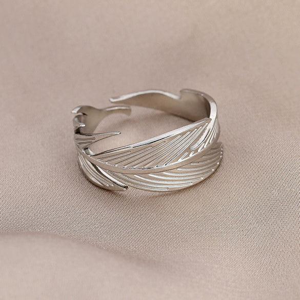 Adjustable Open Ring For Women In Simple Feather Leaf Design Made Of Titanium Steel With Electroplating