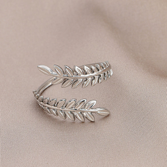 Adjustable Open Ring For Women In Simple Feather Leaf Design Made Of Titanium Steel With Electroplating