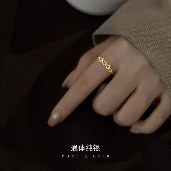 Adjustable Silver Triangle Ring With Simple Geometric Design And Electroplated Finish For Women And Unisex Niche Fashion Jewelry