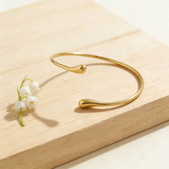 Adjustable Zinc Alloy Arm Bracelet With Liquid Water Drop Design Electroplated Minimalist Jewelry For Women And Men