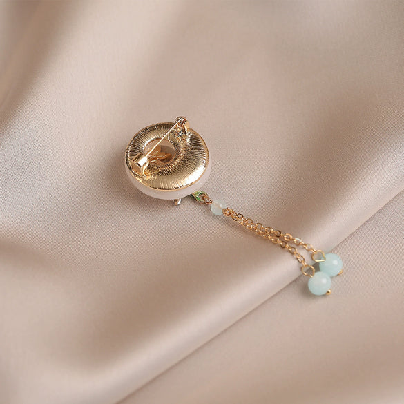 Alloy Ancient Style Elegant Bamboo Brooch For Women With Electroplating And Tassel Pendant