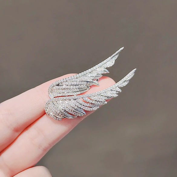 Alloy Angel Wings Feather Brooch Electroplated Natural Style Unisex Luxury Pin Suit Accessory