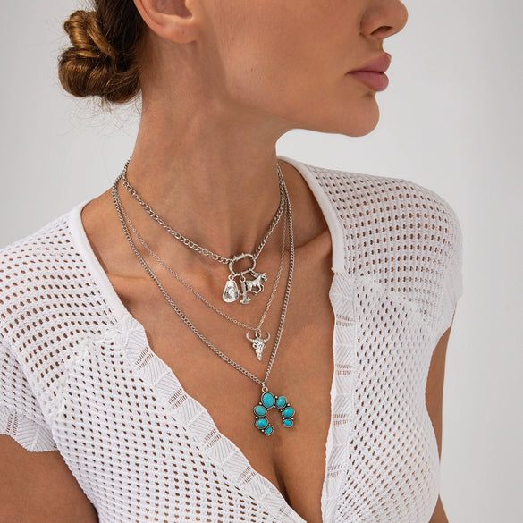 Alloy Animal Bull Head Pendant Clavicle Necklace With Electroplating