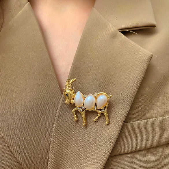 Alloy Animal Lamb Brooch Set With Pearls Women's Highend Light Luxury Clothing Accessories