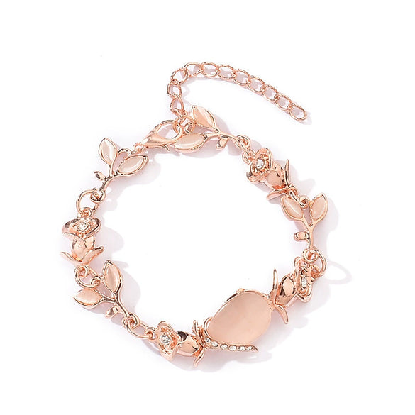 Alloy Animal Pattern Jewelry Set For Women With Diamond Design Including Earrings Necklace And Bracelet