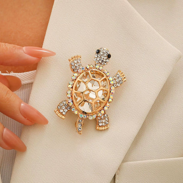 Alloy Animal Shape Retro Green Electroplated Turtle Brooch Highend Niche Jewelry Pin Unisex Accessories