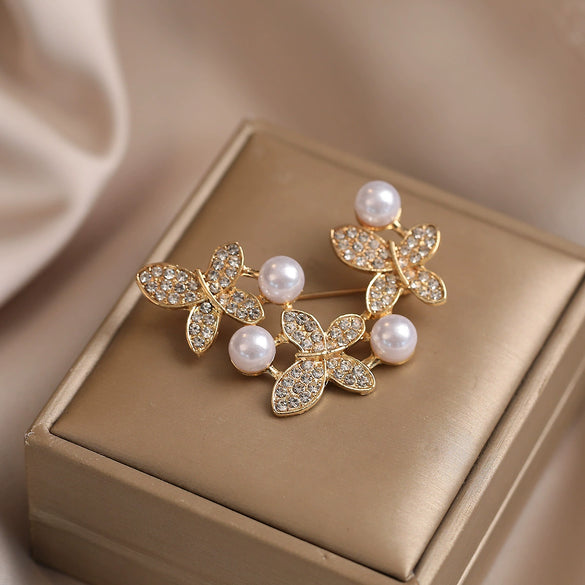 Alloy Animal Shaped Butterfly Brooch For Women With Electroplating Process And Original Design