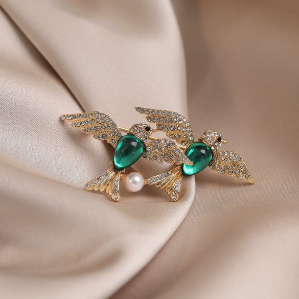 Alloy Animal Style Bird Shape Electroplated Brooch For Women