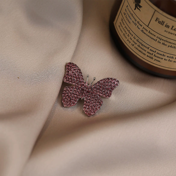 Alloy Animal Style Butterfly Brooch For Women With Electroplating