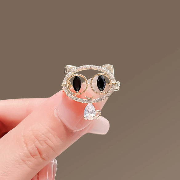 Alloy Animal Style Hollow Cat Brooch For Women With Electroplating