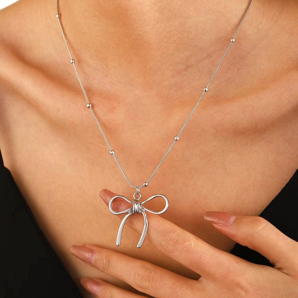 Alloy Bow Elegant Electroplating Necklace For Women