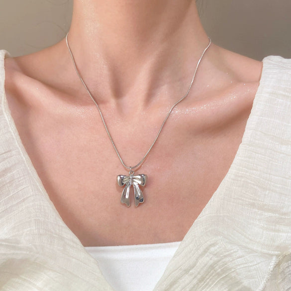 Alloy Bow Elegant Electroplating Necklace For Women
