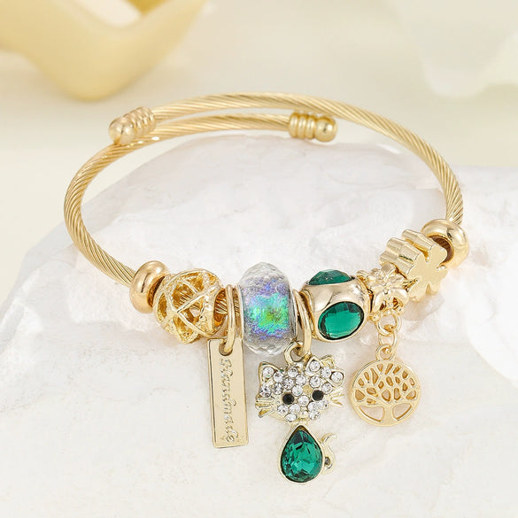 Alloy Bracelet Women's Trendy Fashion Rhinestone Love Pendant Beaded With Diamond Design