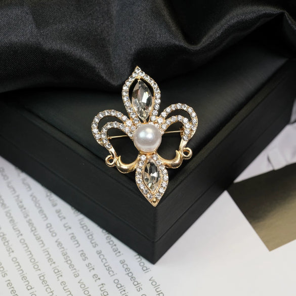 Alloy Brooch Star Animal Flower Bow Leaf Pattern Electroplating Simple Fashionable Personality