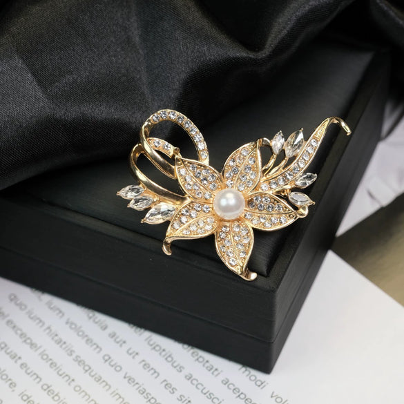 Alloy Brooch Star Animal Flower Bow Leaf Pattern Electroplating Simple Fashionable Personality