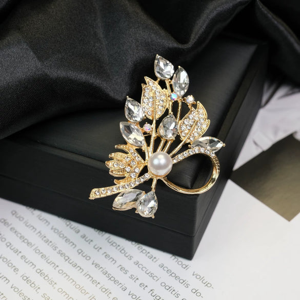Alloy Brooch Star Animal Flower Bow Leaf Pattern Electroplating Simple Fashionable Personality