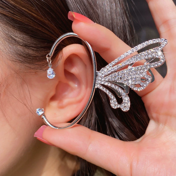 Alloy Butterfly Ear Clip With Diamond And Geometric Design For Women