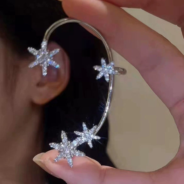 Alloy Butterfly Ear Clip With Diamond And Geometric Design For Women