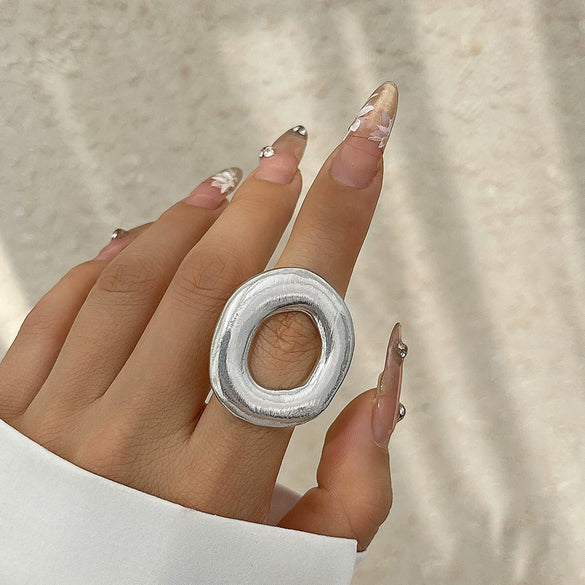 Alloy Butterfly Ring For Women With Bow And Geometric Pattern And Electroplating Treatment