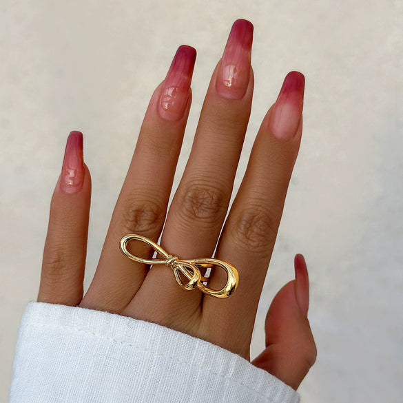 Alloy Butterfly Ring For Women With Bow And Geometric Pattern And Electroplating Treatment