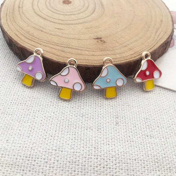 Alloy Cartoon Mushroom Dripping Oil Jewelry Pendant Accessories