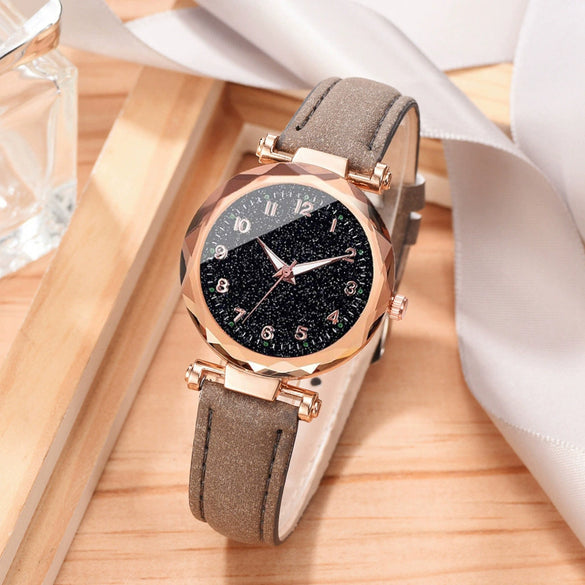 Alloy Case Casual Women's Round Dial Quartz Belt Watch With Imitation Leather Strap