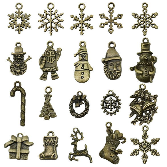 Alloy Christmas Series Pendant Accessories With Snowman Christmas Tree Deer Snowflake Natural Style Electroplating Treatment