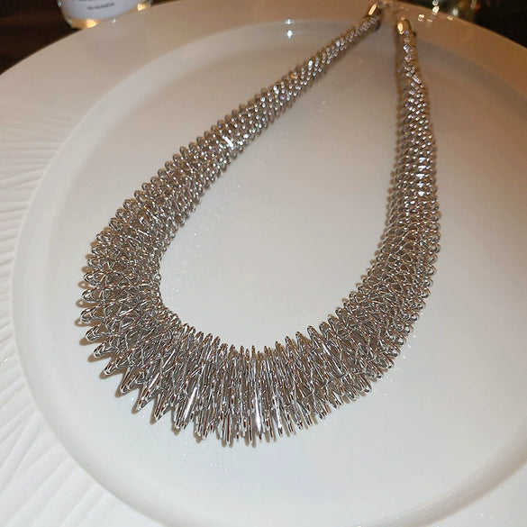Alloy Clavicle Chain Geometric Style Women's Necklace With Exaggerated Spring Cut Collar Niche Creative Design