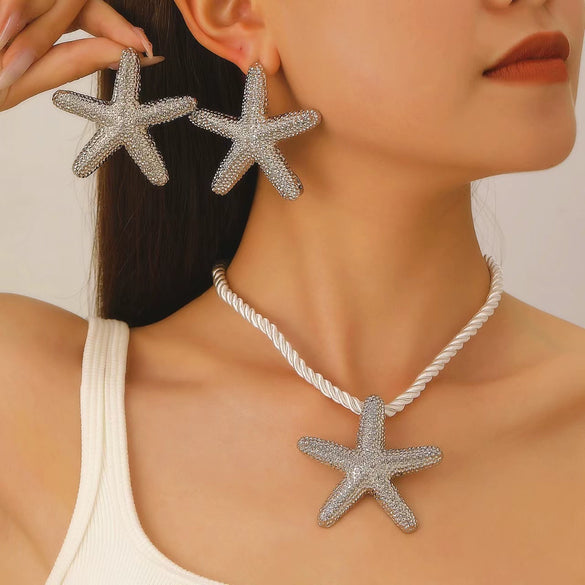 Alloy Conch Animal Zodiac Retro Exaggerated Female Pendant Necklace