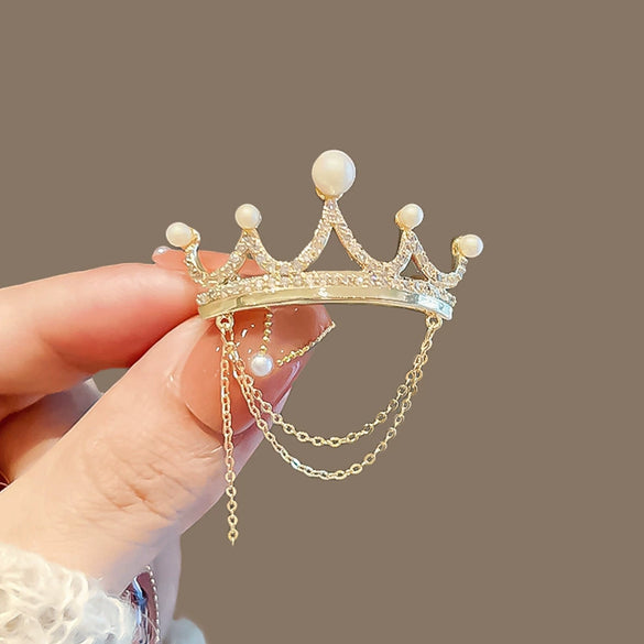 Alloy Crown Shaped Electroplated Brooch For Women Tassel Corsage Coat Suit Accessories