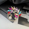 Alloy Crystal Brooch With Leaf Pattern And Electroplating Retro Feminine And Unisex Suit Accessory