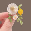 Alloy Daisy Flower Brooch Electroplated For Men And Women Natural Style