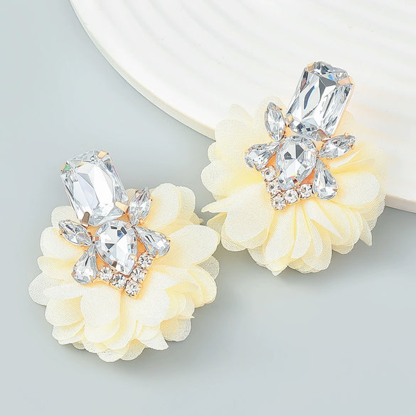 Alloy Diamond Flower Earrings Women's Retro Elegant Style