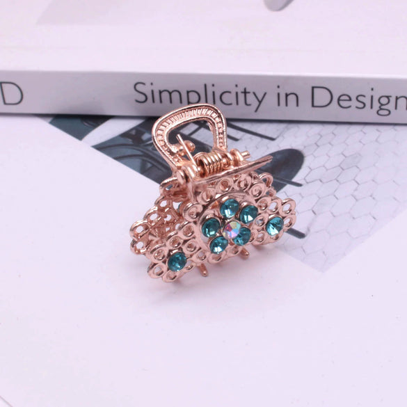 Alloy Diamondencrusted Grabber Bangs Clip Women's Fashion Headwear Bow Hairpin