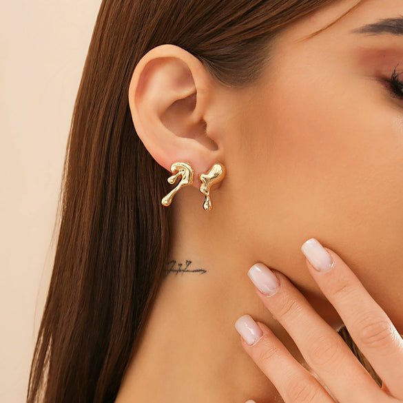 Alloy Dropshaped Geometric Liquid Metal Stud Earrings For Women With Electroplating