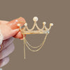 Alloy Electroplated Crown Moulding Tassel Brooch Women's Temperament Suit Accessories
