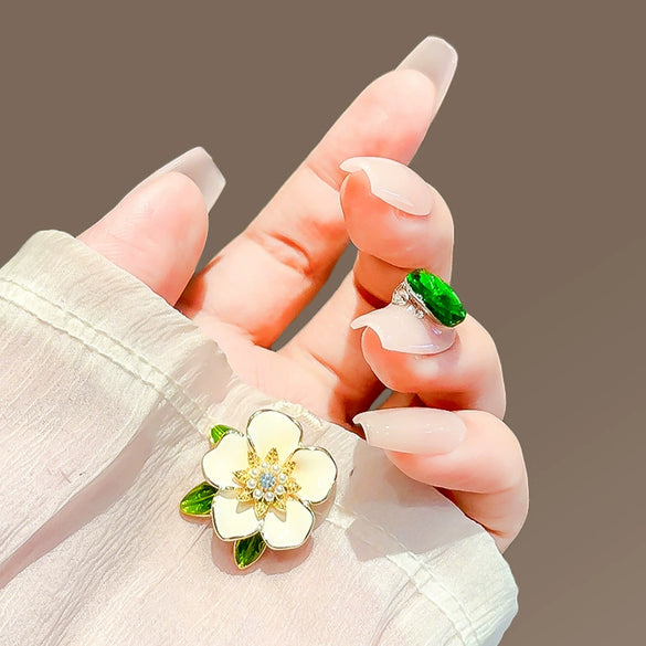 Alloy Electroplated Flower Style Women's Antilight Brooch Clothes Corsage Accessories