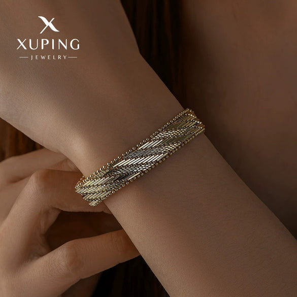 Alloy Electroplated Geometric Style Women's Bracelet